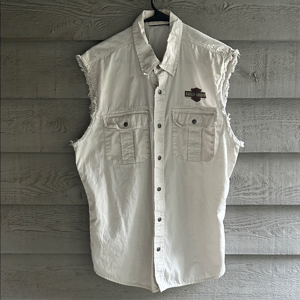 Harley Davidson Sleeveless White Button-Up Shirt